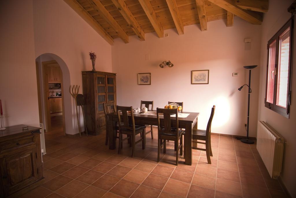 La Cochera De Don Paco Fresno de Cantespino Room photo